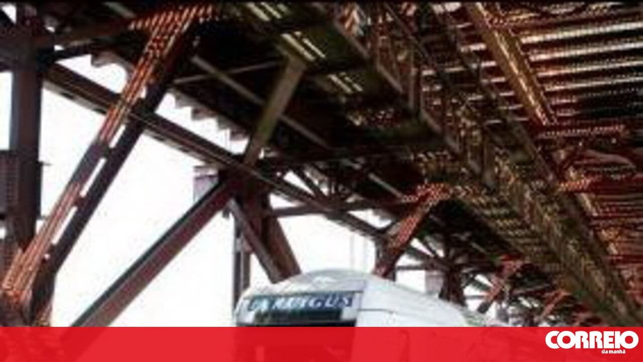 The "bridge train" revolutionised mobility between the banks of the Tagus