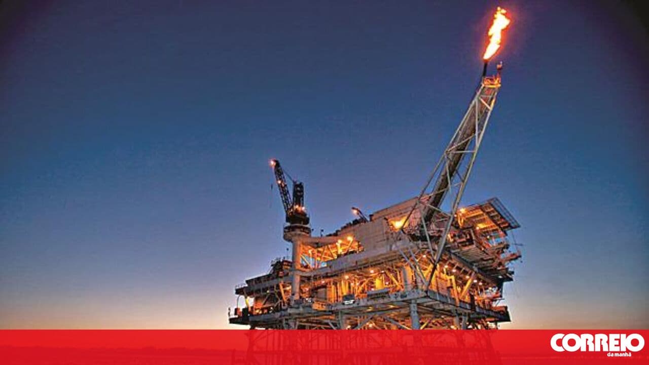 Galp and Moeve negotiate integrating part of their business to create joint platforms