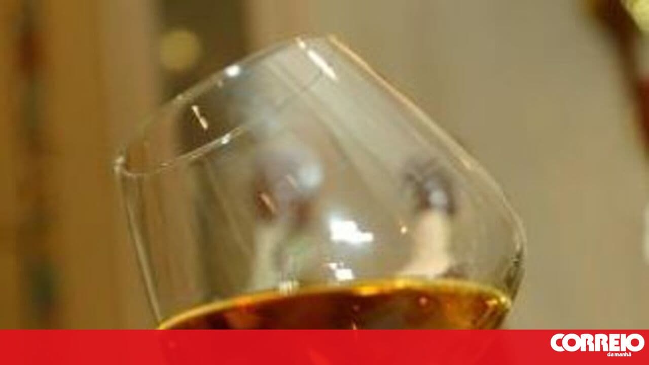 Minister of Agriculture wants common sense to prevail regarding Douro brandy