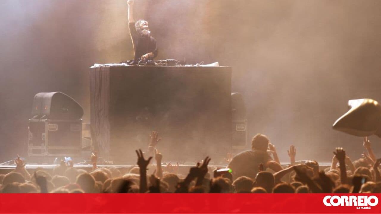 PJ stops supply of synthetic drugs to electronic music festival
