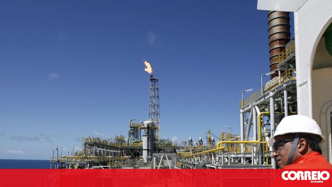 Brent price rises 7% and exceeds 90 dollars per barrel