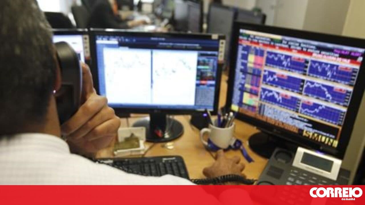 Lisbon Stock Exchange closes higher with Mota-Engil driving gains