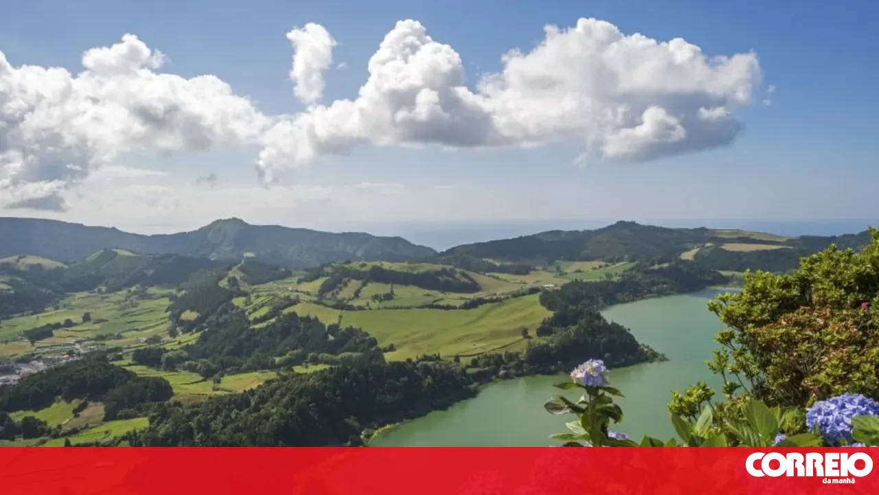 Volcanic alert level lowered at the Furnas volcano in the Azores