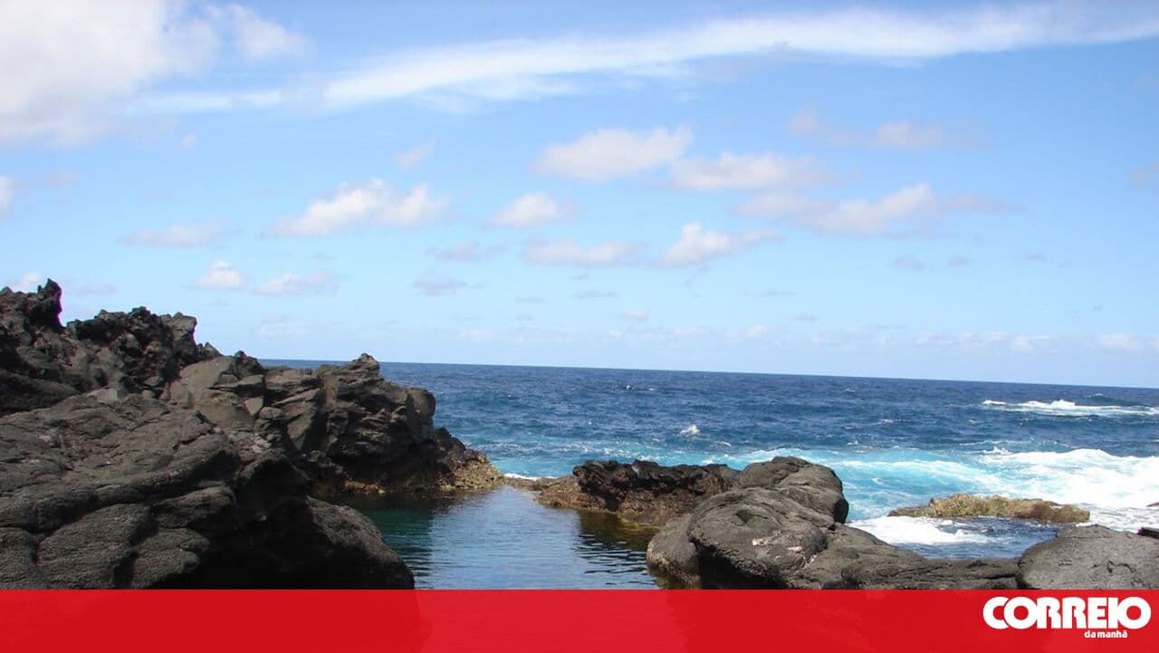 Mosteiros beach in the Azores closed to swimming for the third time
