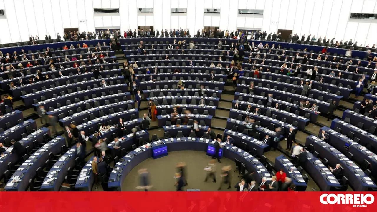 Right-wing and far-right parties demonstrate at the European Parliament in solidarity with Ceuta