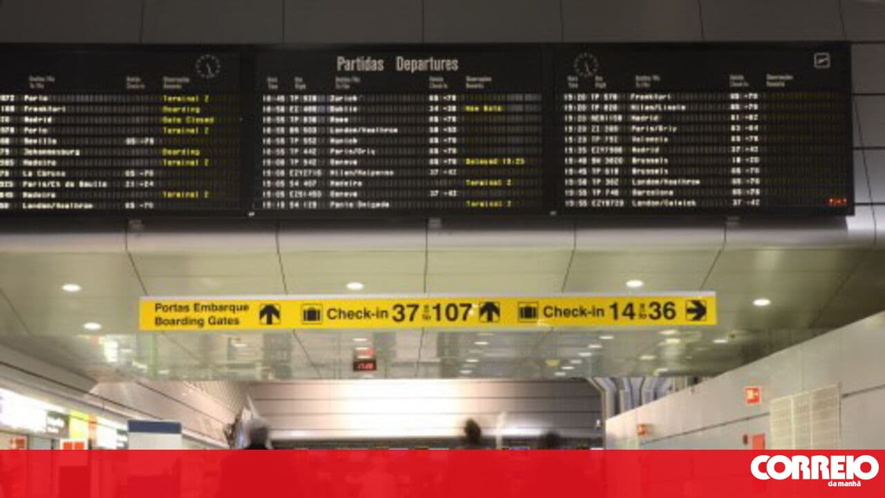 Lisbon Airport is being reinforced today with 24 GNR military personnel