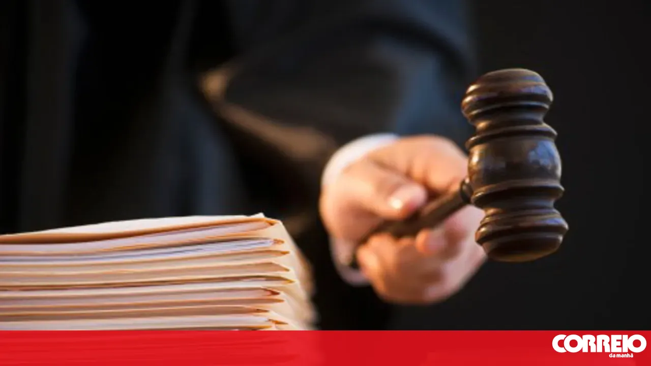 Prosecutor releases detainees and laments lack of resources during judicial holidays in the Algarve