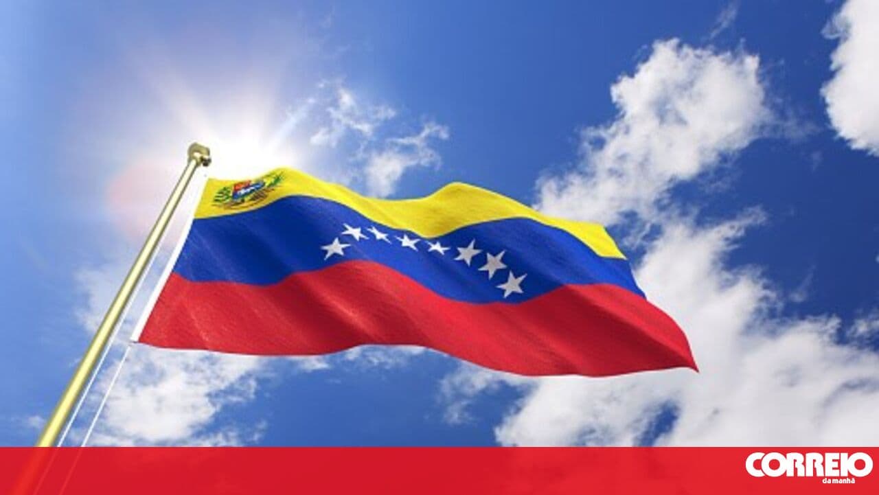 The Government's priority is the safety of Portuguese nationals in Venezuela