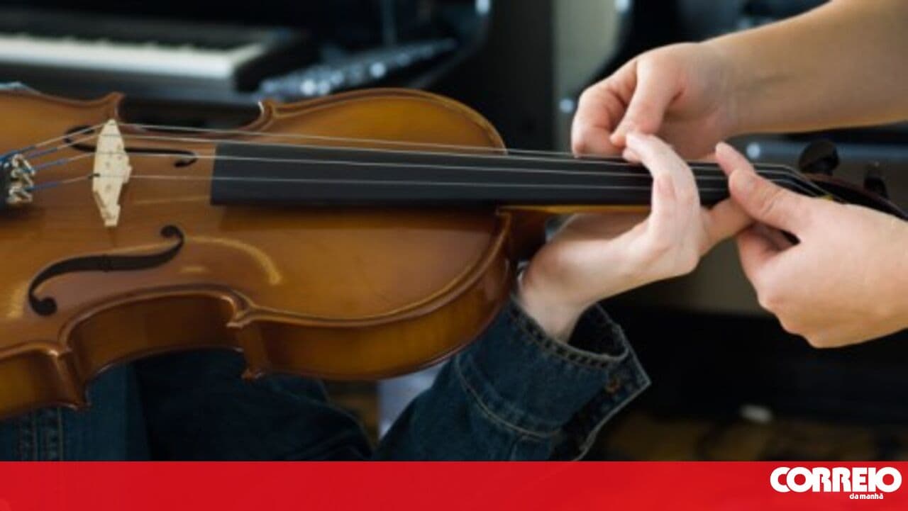 Over a hundred Music and Dance teachers still without a competition