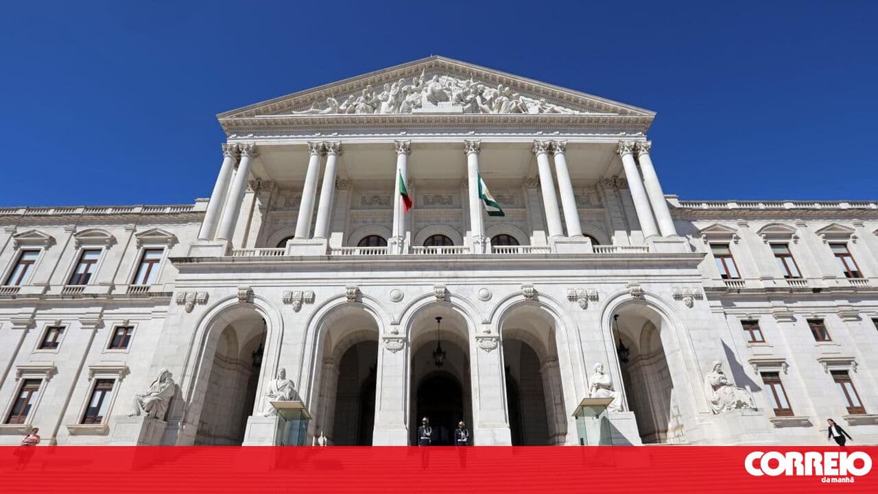 Draft laws on asylum and border control discussed this Thursday in Parliament