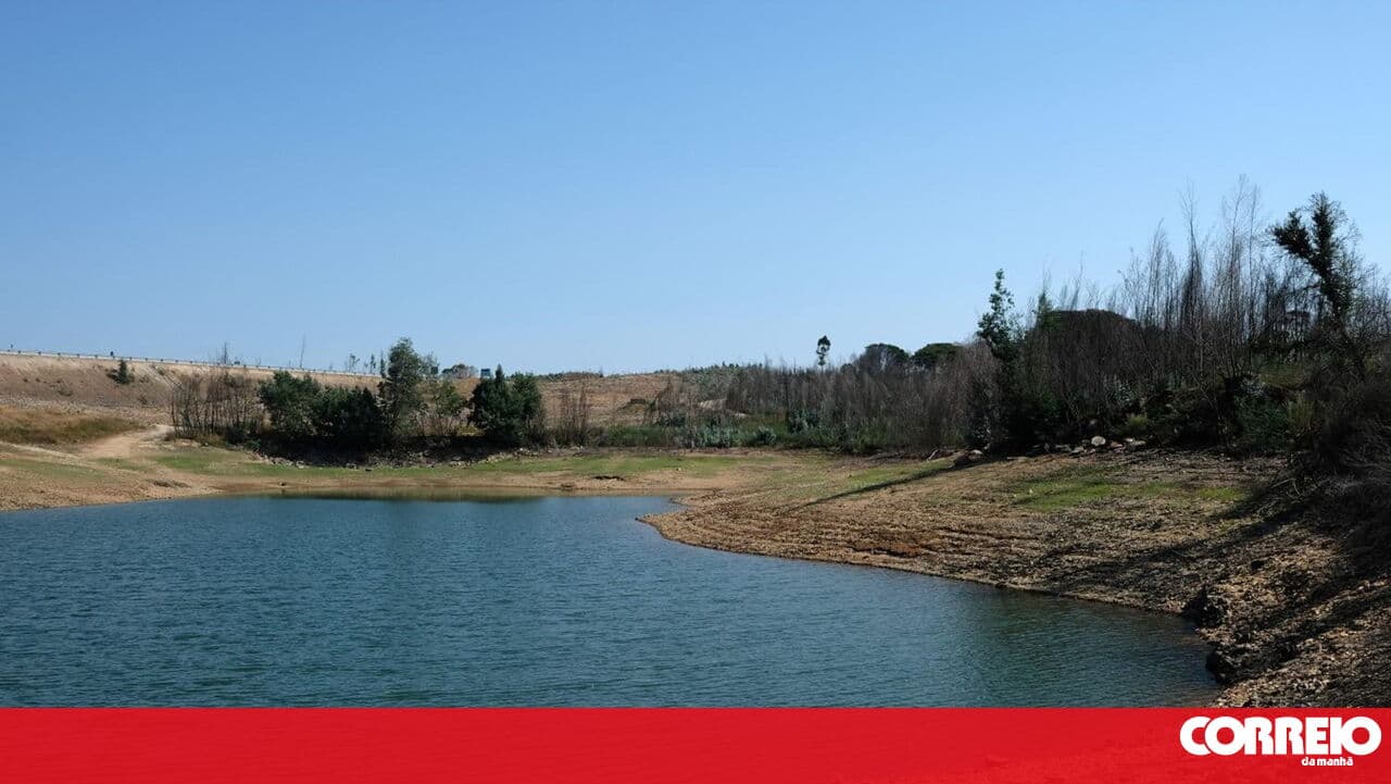 Coimbra to start preparing for possible evacuation amid discharges at the Aguieira dam