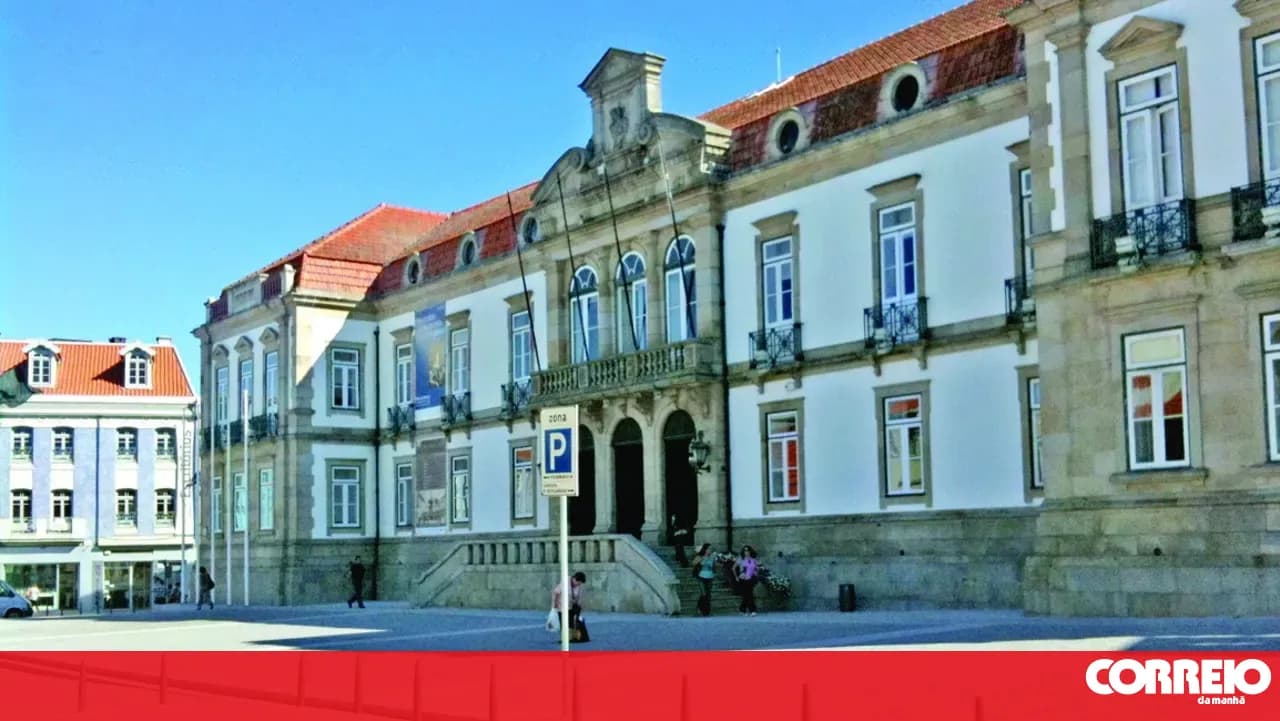 Land and pots among donations from municipalities