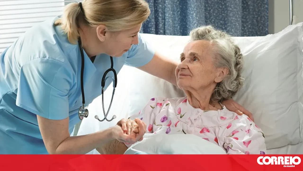 Red Cross provides free home-based palliative care in Porto