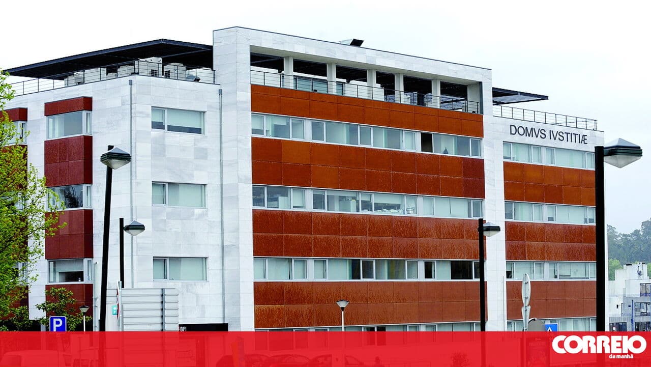 Public Prosecutor requests "exemplary sentence" for youth from Santa Maria da Feira accused of inciting massacres in Brazil