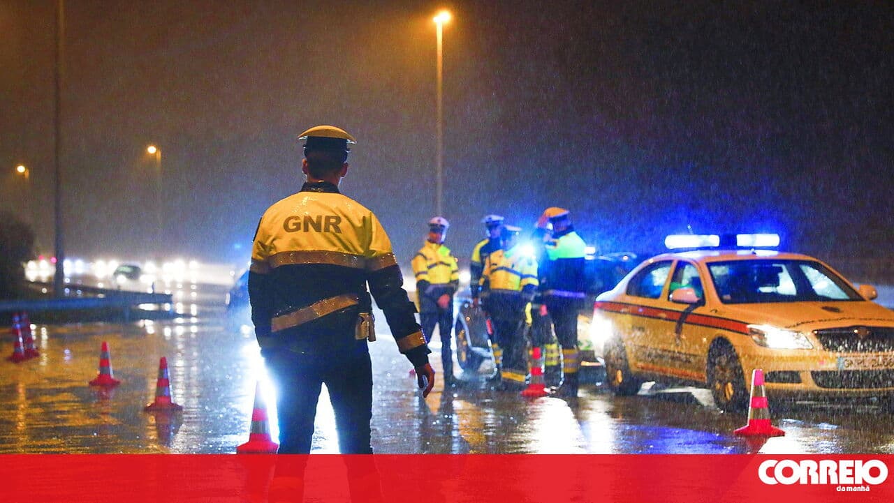 Nine dead on the roads between Friday and Sunday