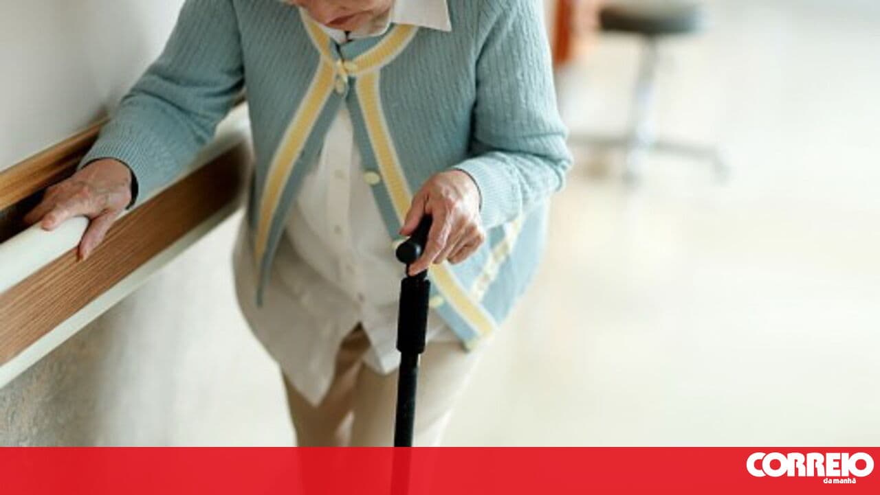 Owner of care home in Maia who assaulted elderly women sentenced to three years and six months suspended prison term