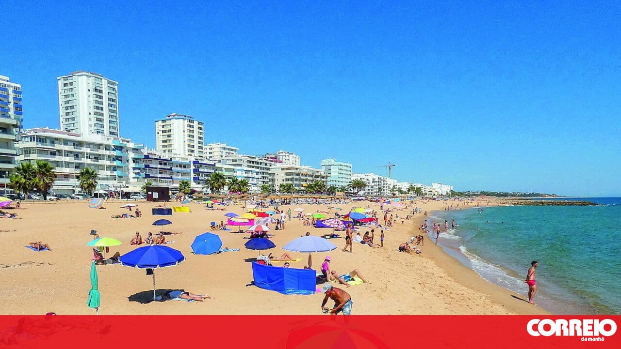 Project to replenish sand on Loulé beaches starts on Monday