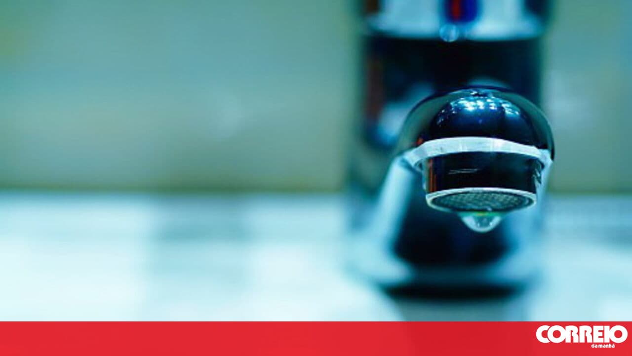 Six locations in the Almada municipality without water from 22:00 to 06:00
