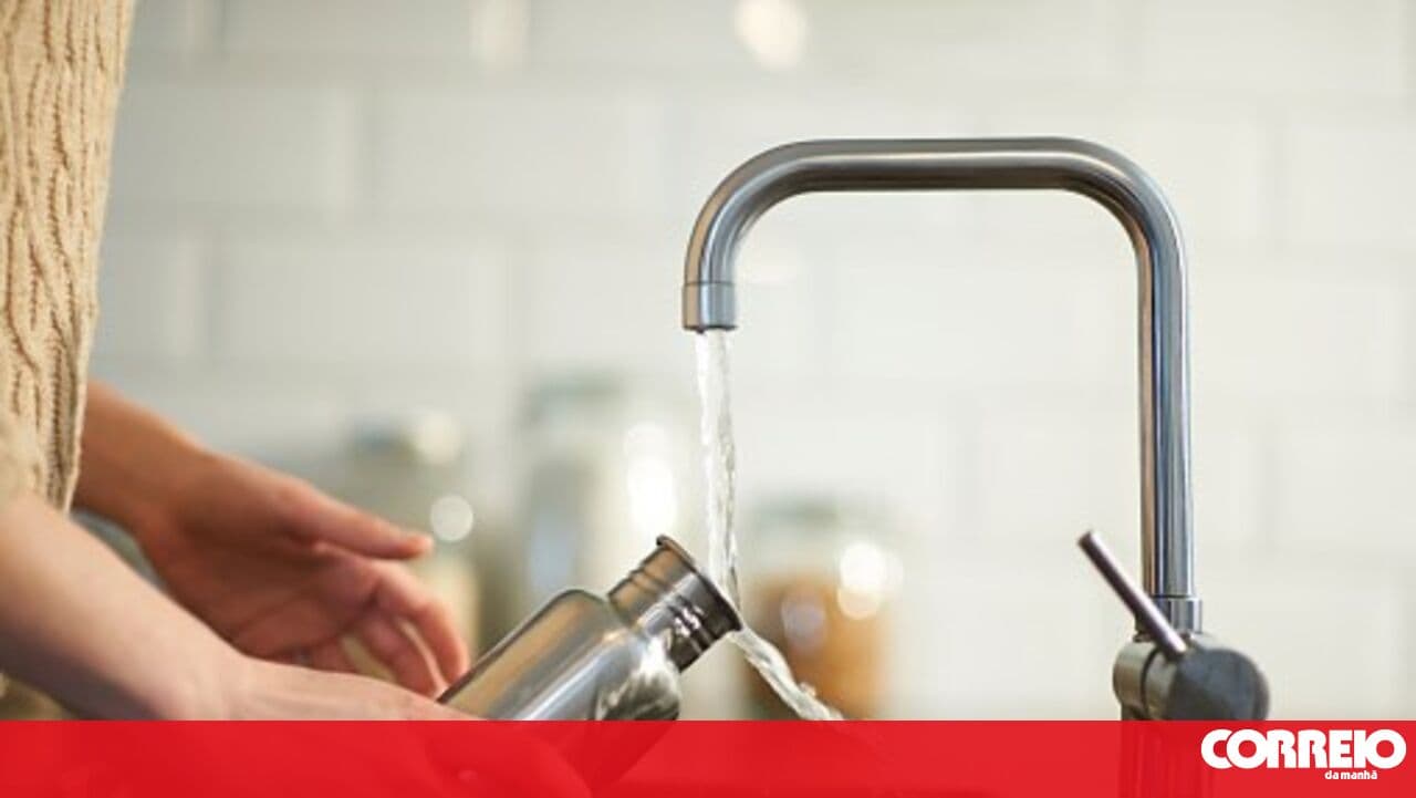 Water is expected to return to some parishes in Leiria on Friday