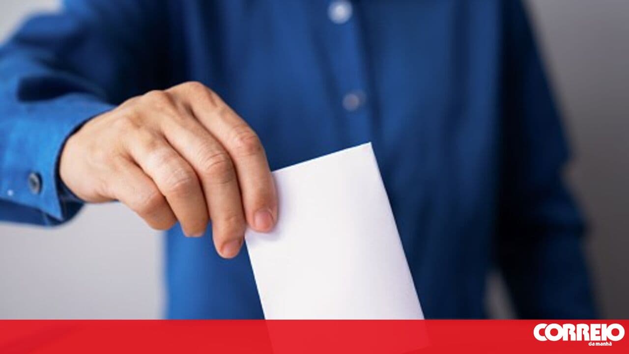 There are 174,662 more voters than in the 2021 presidential election, totalling 11,039,672 electors