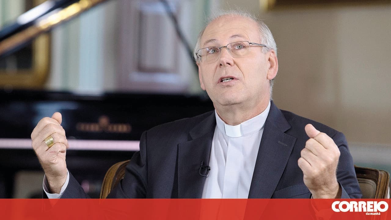 New president of the Episcopal Conference promises attention to "divisive issues"