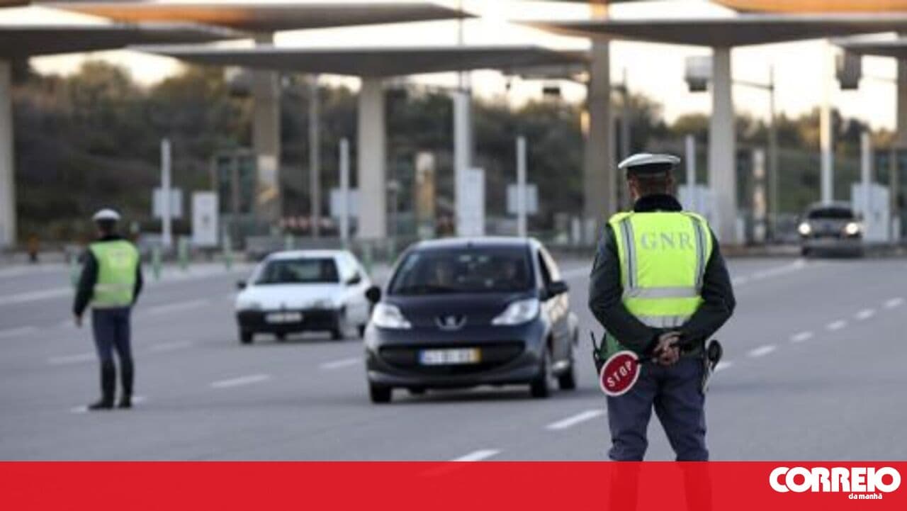 Road accidents during the Christmas and New Year festive period caused 38 deaths