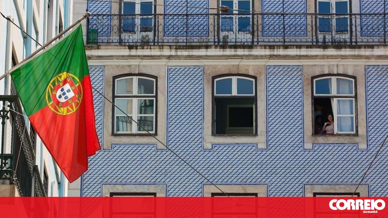 Demographer highlights unprecedented milestone of 11 million residents in Portugal