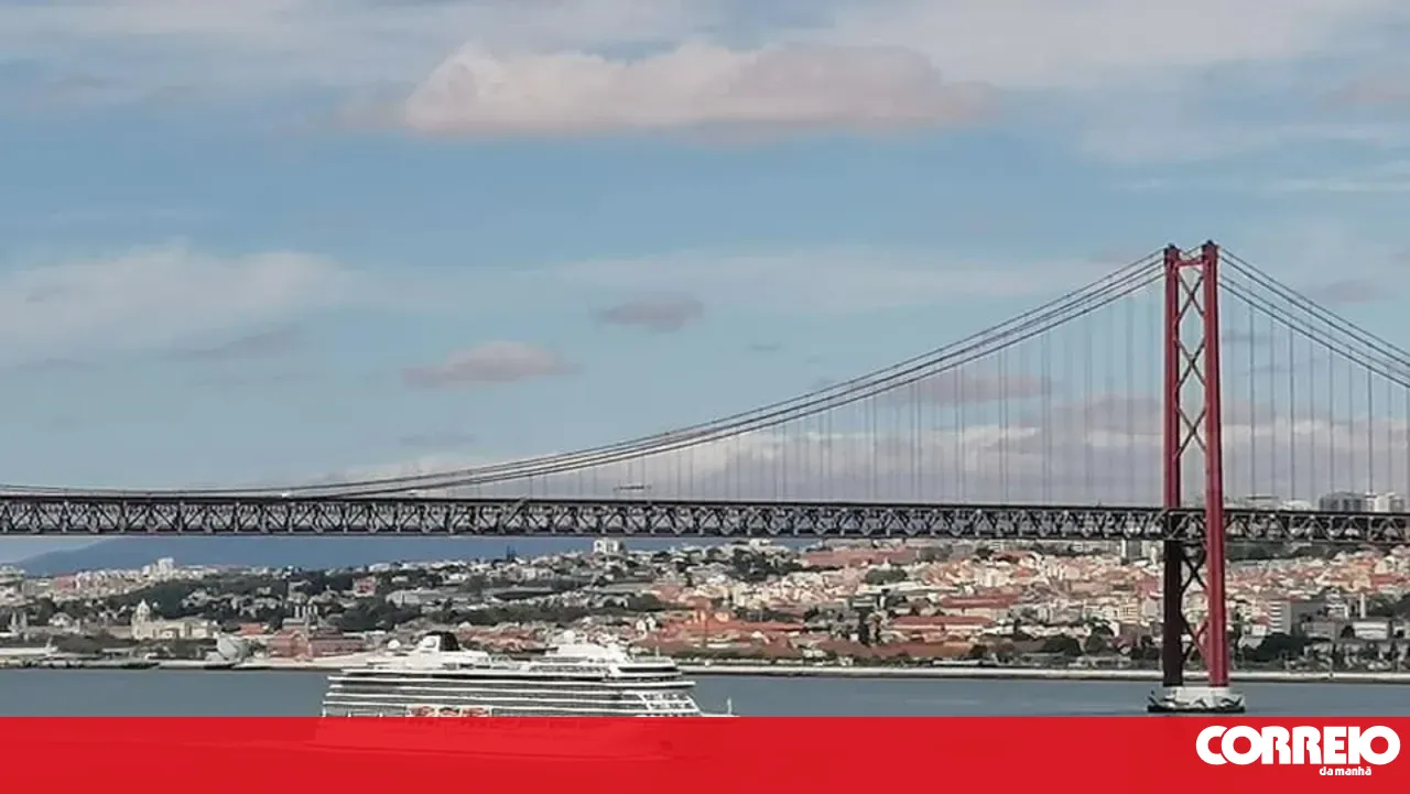 Environmentalists say minimum daily flow in the Tagus continues to be unmet