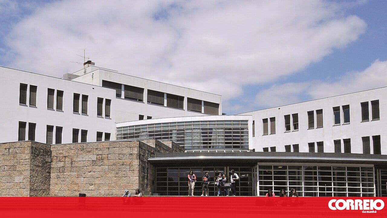 Petition for "dignified conditions" at the University of Minho gathers nearly a thousand signatures