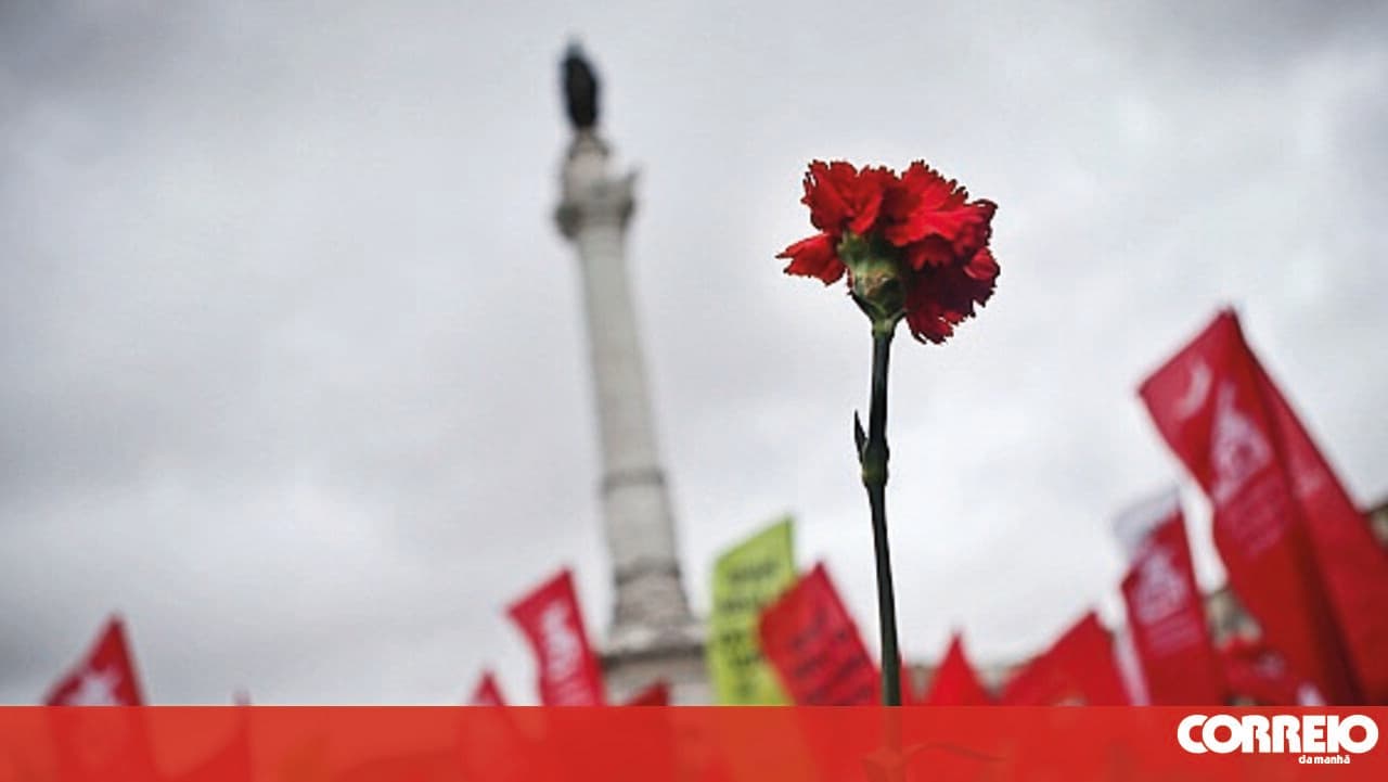 Parliament opens its doors to citizens on April 25th following the formal session