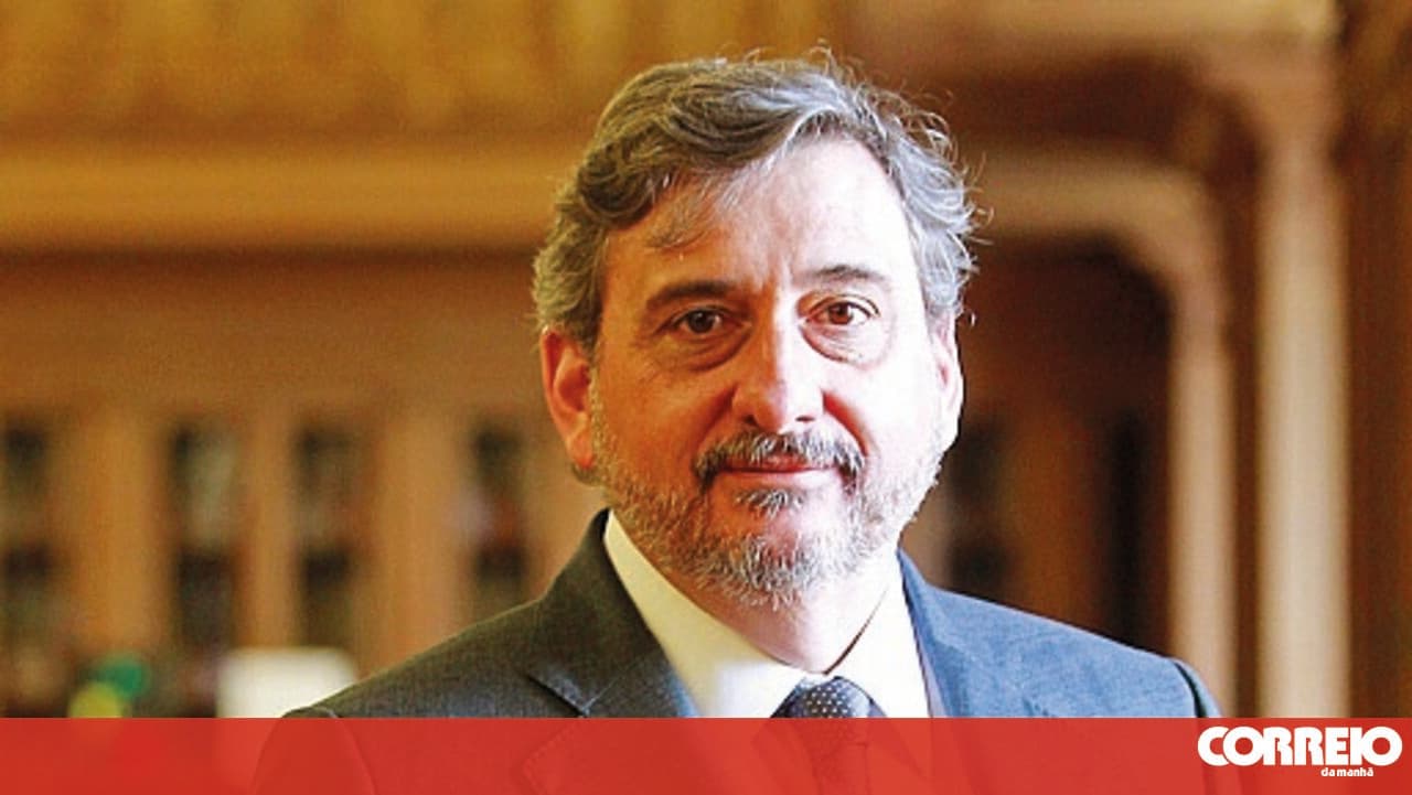 Luís Campos Ferreira elected President of the Executive Committee of the Casa da América Latina