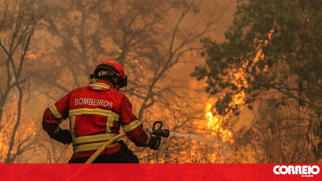 More than 160 municipalities across 17 mainland districts at maximum risk of rural fire