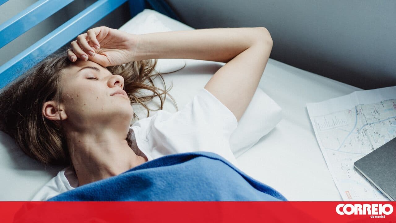 Sleep deficit affects more than half the population and is a public health problem