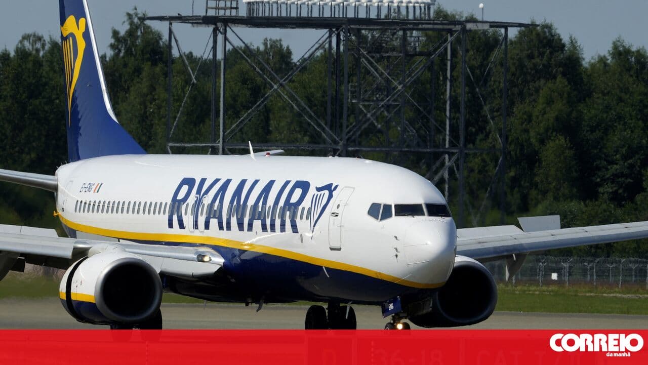 Ryanair warns of potential fuel supply disruption in May due to war in Iran