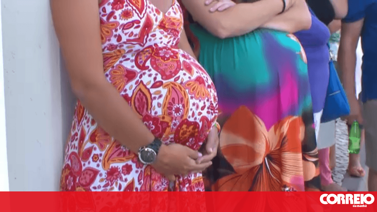 Four gynaecology and obstetrics emergency departments closed on Saturday and five on Sunday