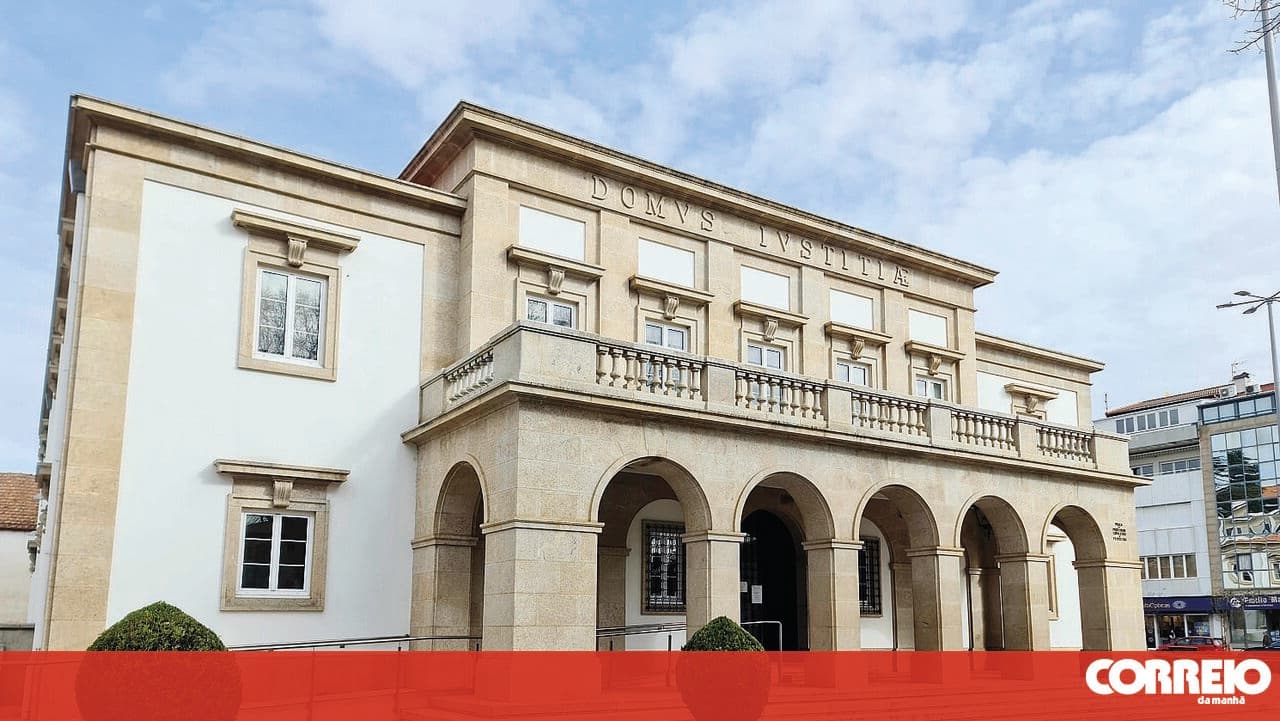 Reading of the verdict for former Mogadouro mayors accused of malfeasance postponed