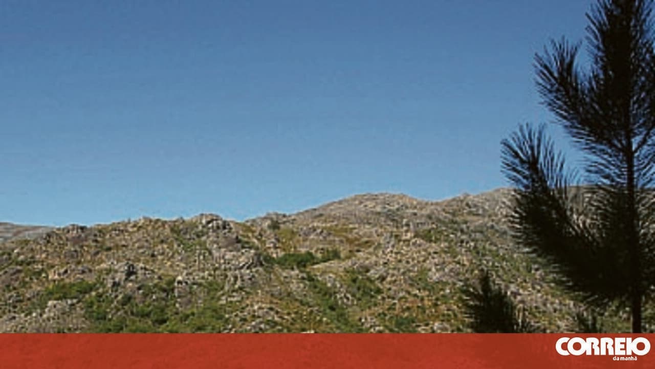 Dozens of people in restricted area of Geres worry authorities due to wildfires