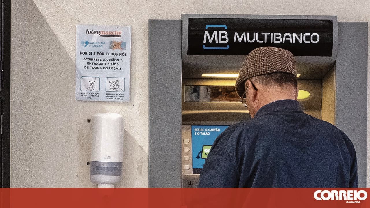 Made a 'normal' bank transfer since 24 December? Be aware it will only be processed on Monday