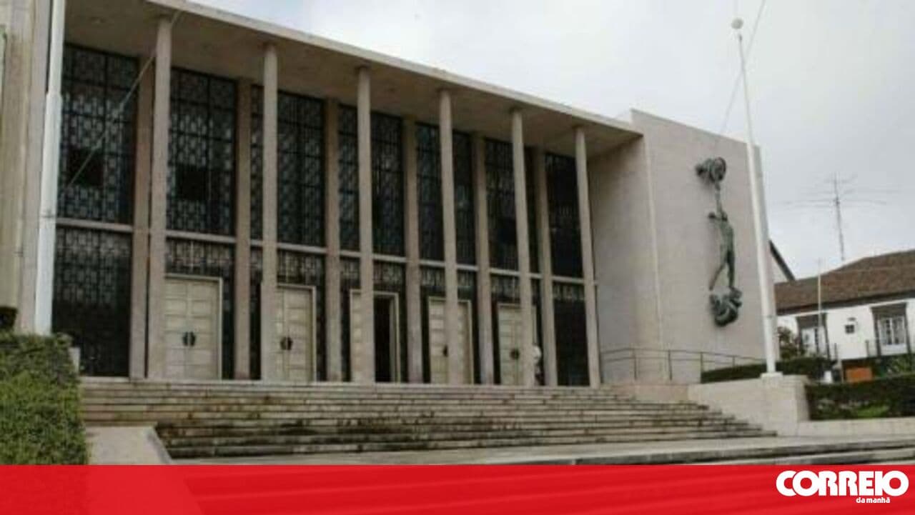 Former daycare employees in the Azores admit to improper behaviour but deny intent to harm