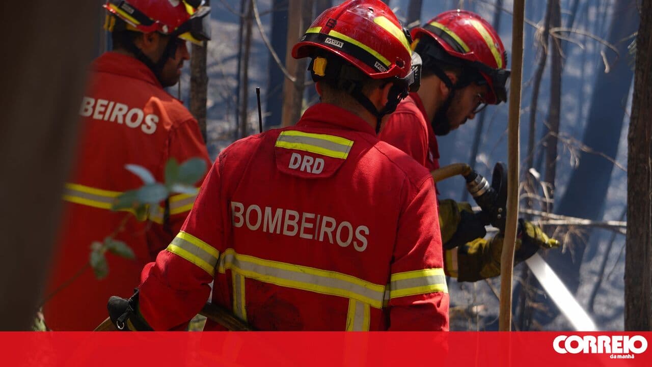 Fire in Peneda-Gerês National Park still active but no homes at risk