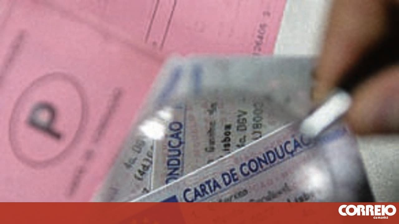 Drunk driver jailed for driving licence fraud