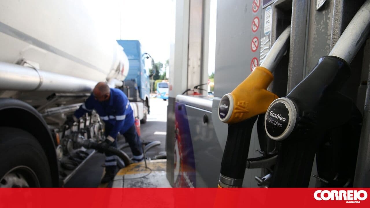 The table attributing the largest fuel price increase in Portugal to the war in Iran is false