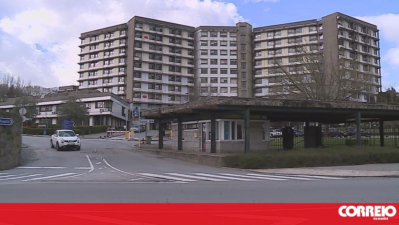 Woman hit by vehicle in the car park of the company where she works in Guimarães