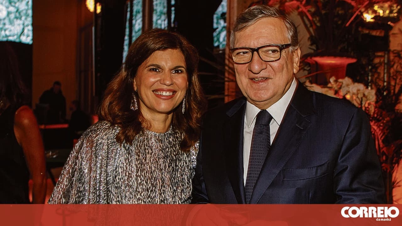 Durão Barroso celebrates 70th birthday in Lisbon surrounded by political and business figures. Luís Montenegro among the guests