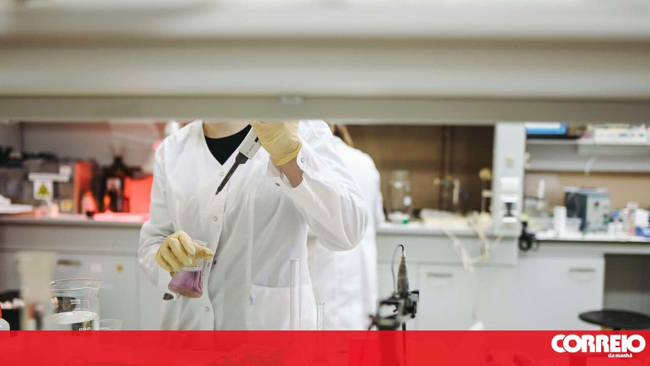 Colour-blind people may have lower survival rates for bladder cancer