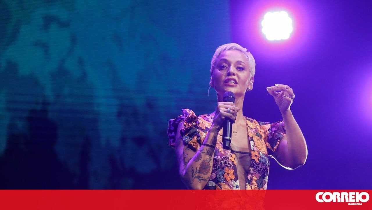 Mariza, D.A.M.A. and Matias Damásio at the 2026 edition of the Festa das Cruzes in Barcelos