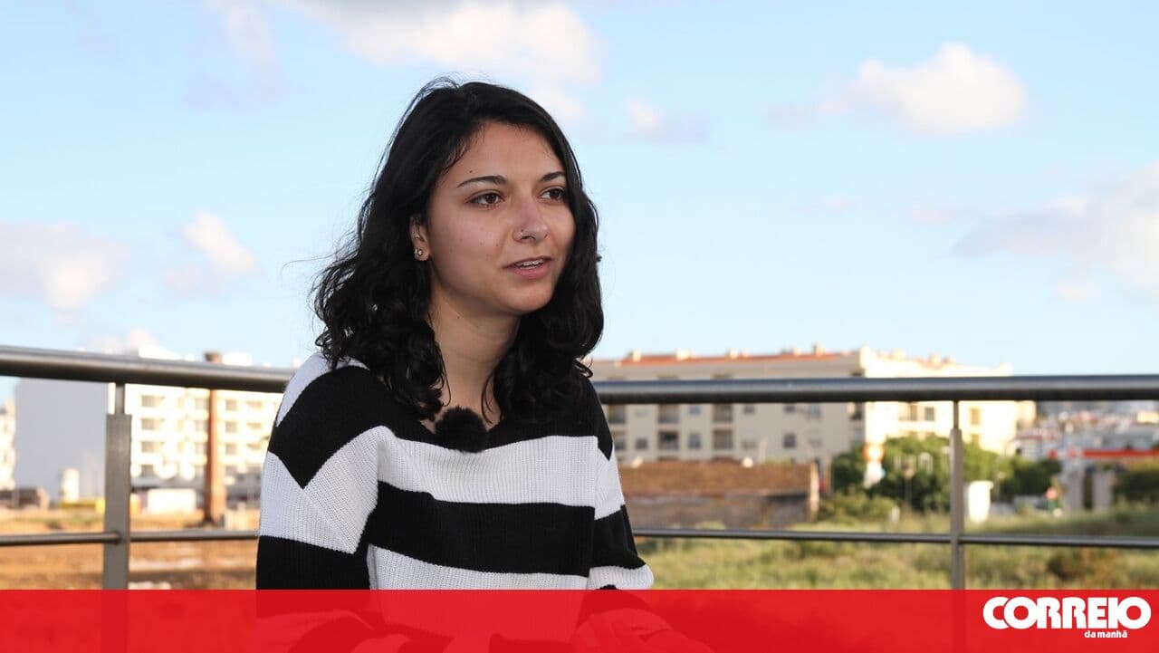 Nurse convicted of killing and dismembering a young IT professional in the Algarve is believed to have had help during her escape