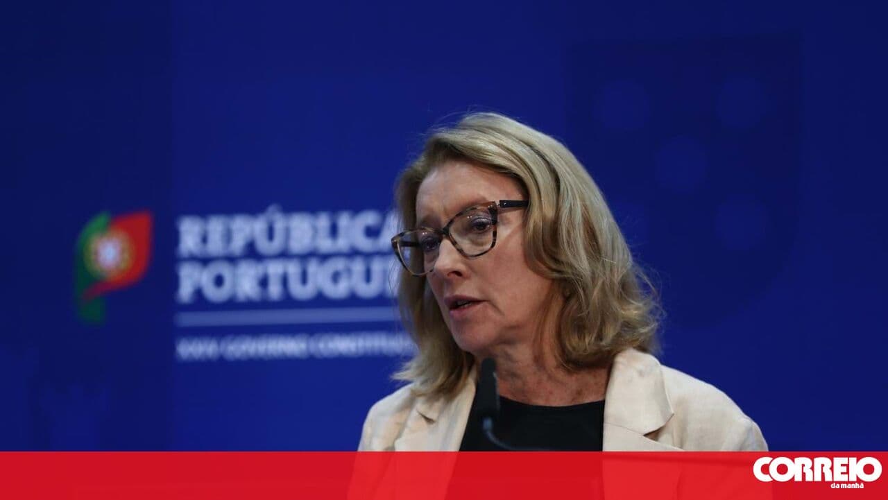 Government meets with social partners as agreement on labour law remains distant