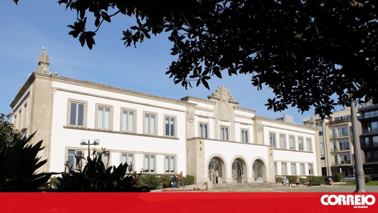 PS deputies want an alternative to the level crossing closed a month ago in Espinho
