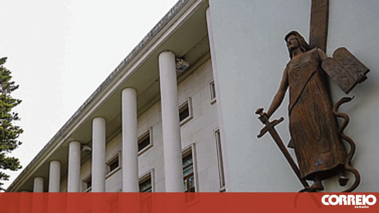 Six defendants sentenced to prison in Leiria for drug trafficking hidden in banana boxes